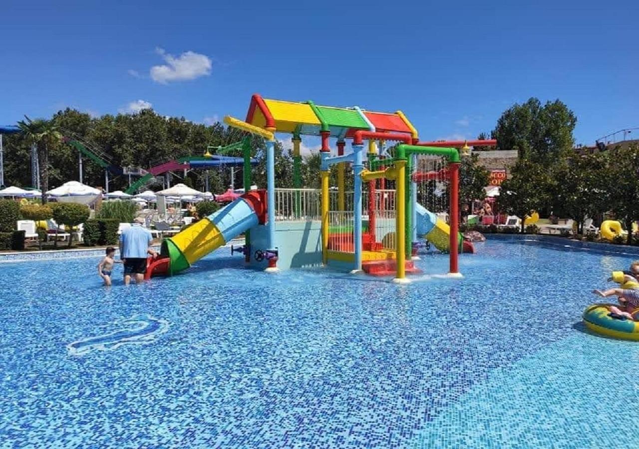Charis Cozy Family Apart At Sun Village Complex Close To The Beach 써니비치 외부 사진