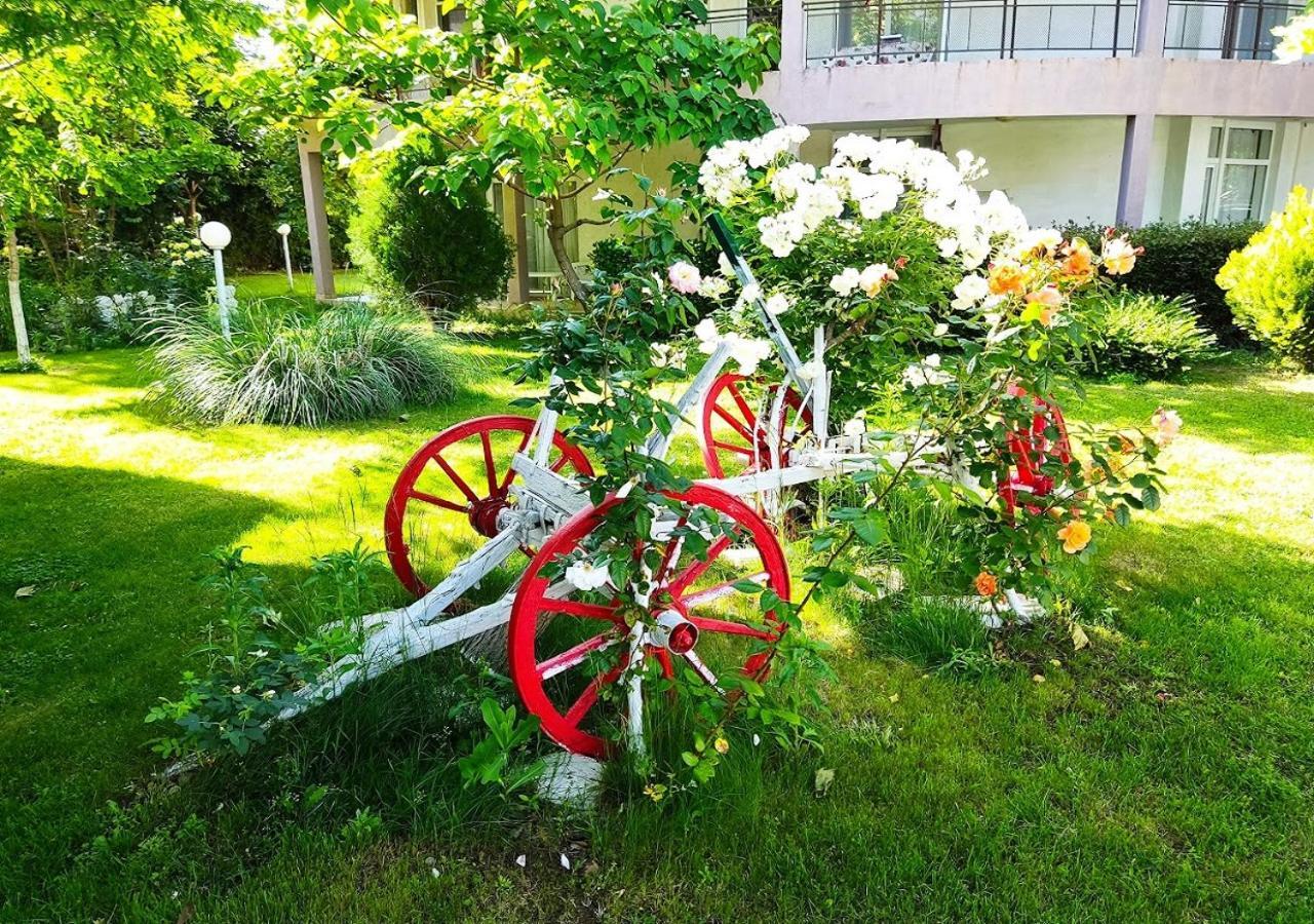 Charis Cozy Family Apart At Sun Village Complex Close To The Beach 써니비치 외부 사진